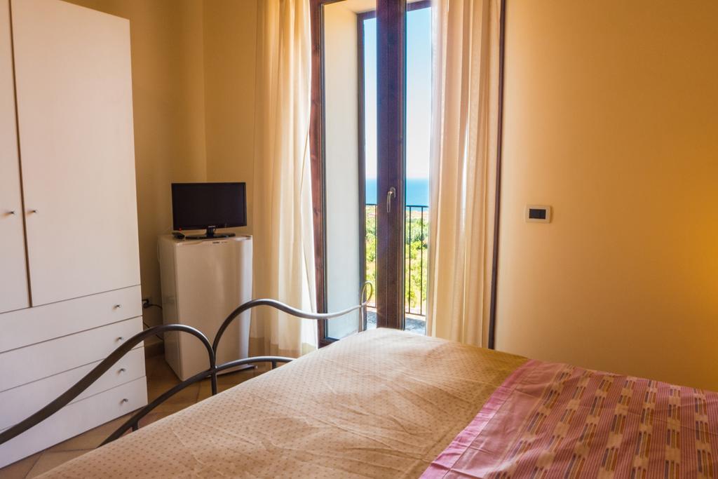 Calajo' Resort Palermo Zimmer foto